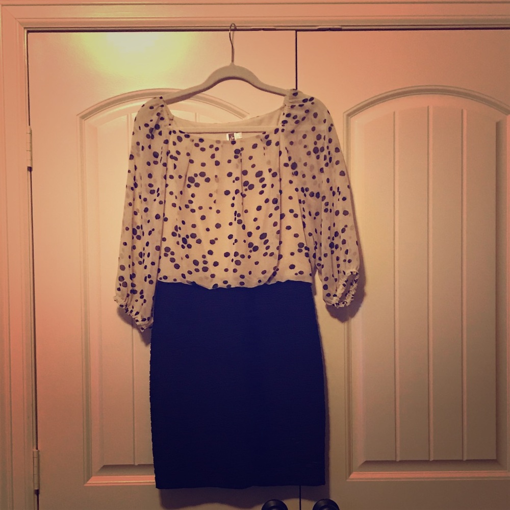 Julian Taylor size 10 shift dress